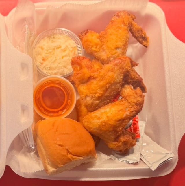 3 Pc Whole Wing Dinner Includes Fries,Slaw & Roll.