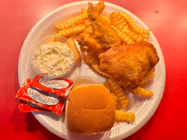 2 pc Whole Wing Dinner Includes Fries,Slaw & Roll.
